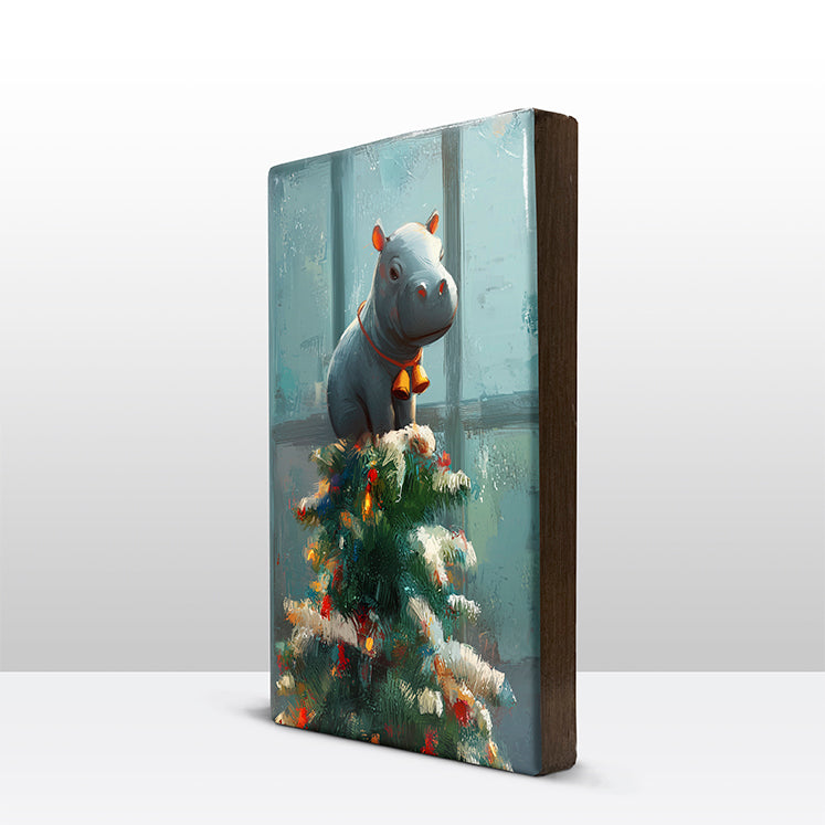 Artchoices exclusive: 157. Kerstboom met baby nijlpaard in de top op houten paneel(tje) klein