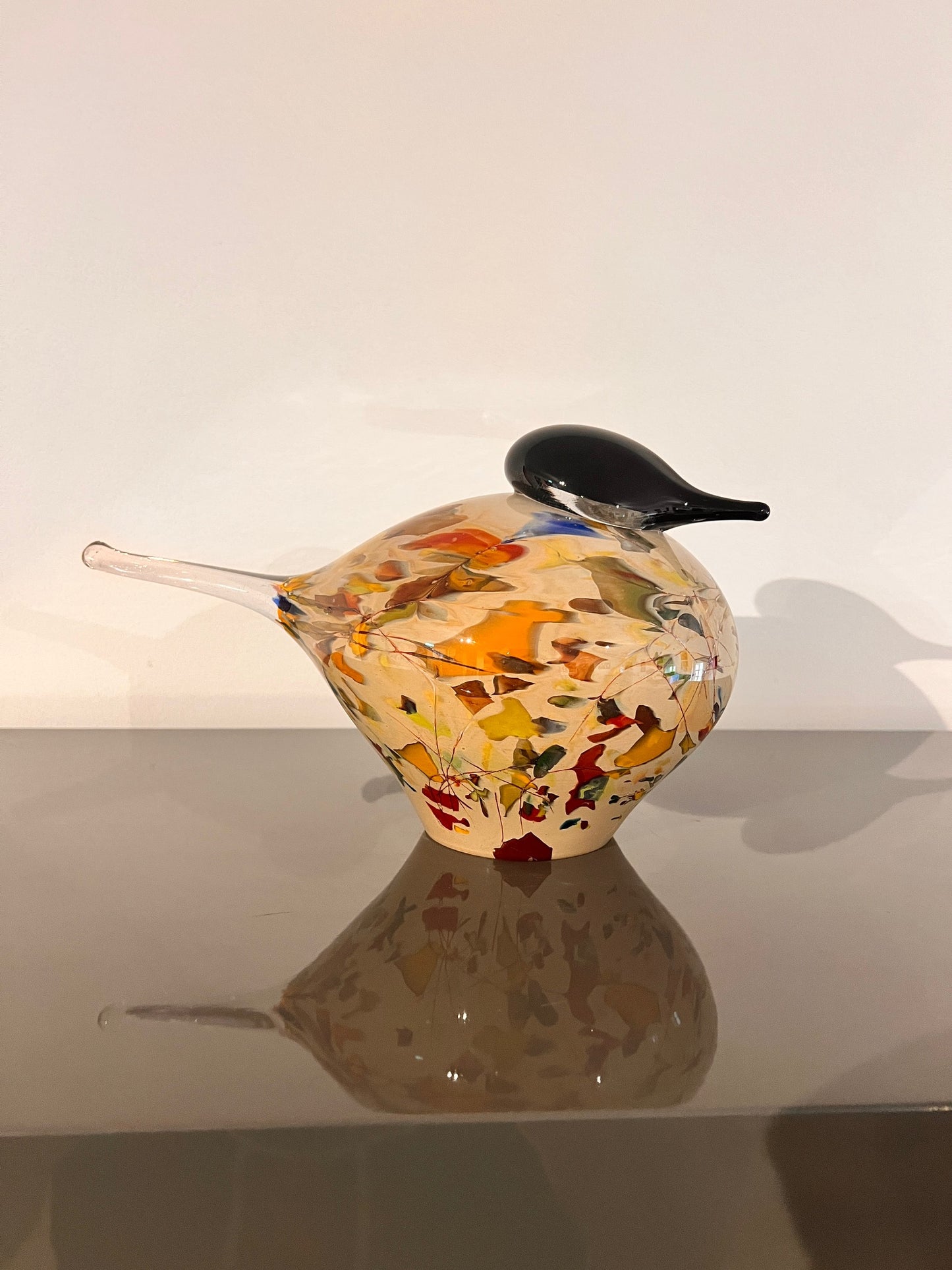 Glazen Vogel Sculptuur – Handgemaakt Kunstobject met Kleurrijk Abstract Design