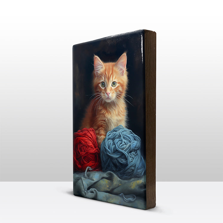 Artchoices exclusive: 89. Rood poesje met bollen wol op houten paneel(tje) klein