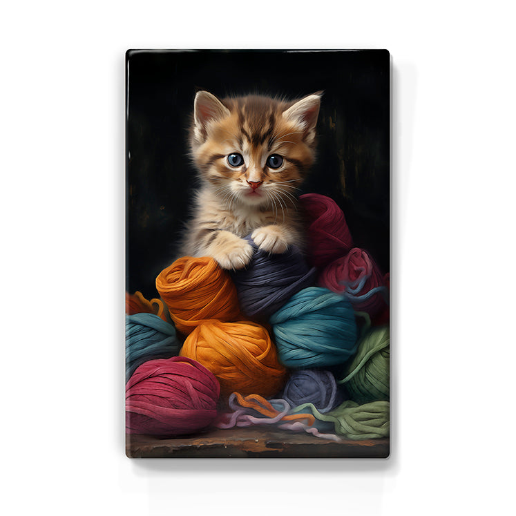 Artchoices exclusive: 90. Schattige kitten met bollen wol op houten paneel(tje)