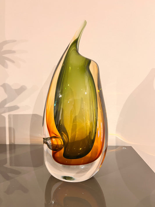 Glaskunst object – olijfgroen & amber